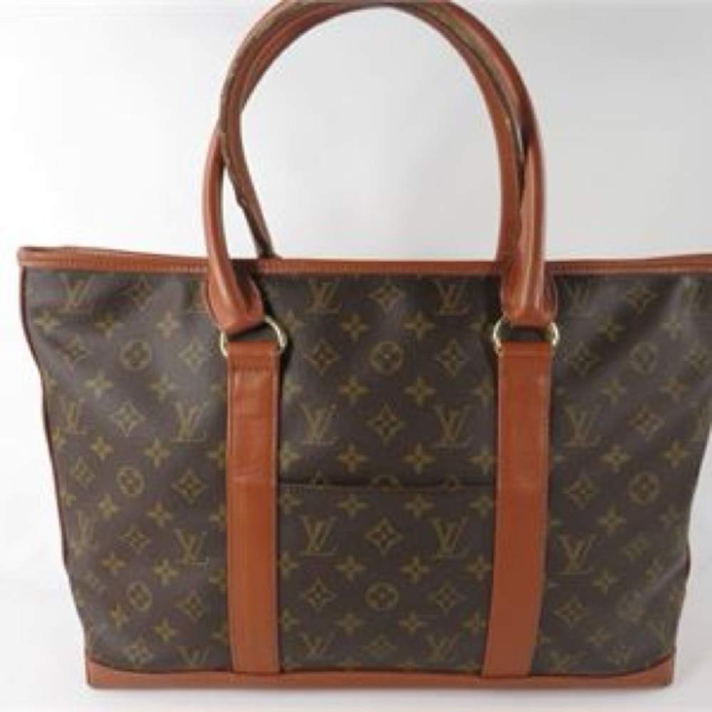 Louis Vuitton Brown Monogram Travel Bag 🚫SOLD SOLD SOLD 🚫